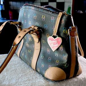 Vintage Dooney and Bourke shoulder purse bag multi color